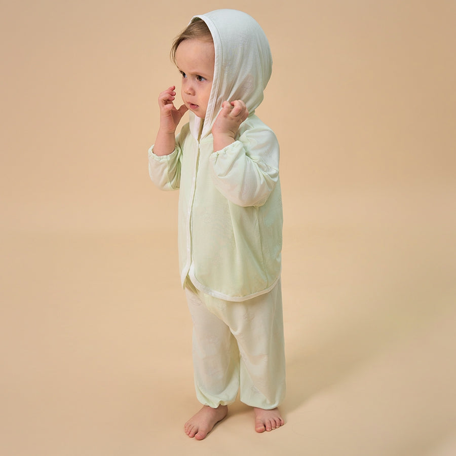 Silky Soft TENCEL Modal Light Coat - Green Panda - detail view