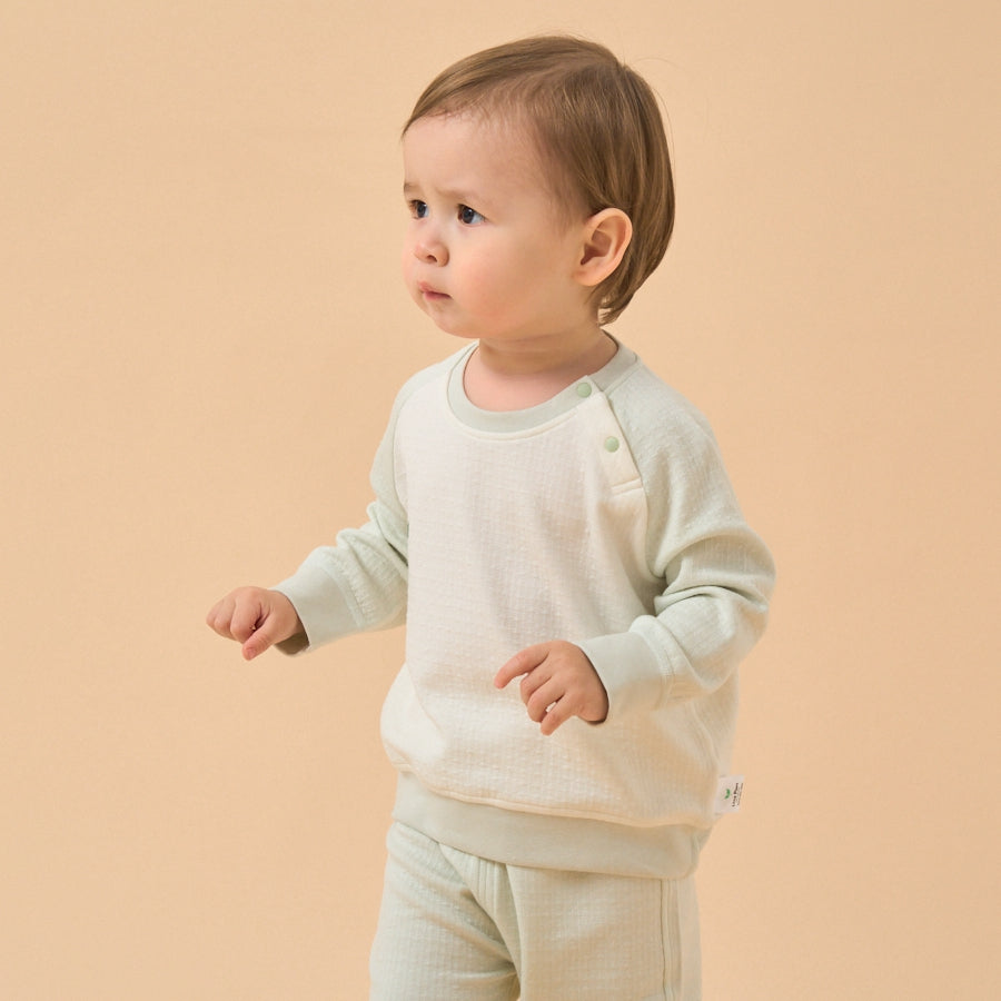 Super Soft TENCEL Modal Pullover - Green - close-up view
