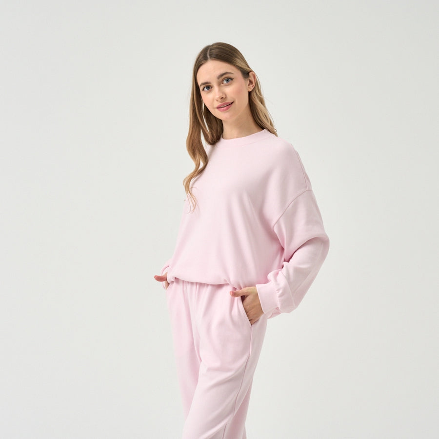 Women’s Cozy Lounge Hoodie & Sweatpants Set - alternate view